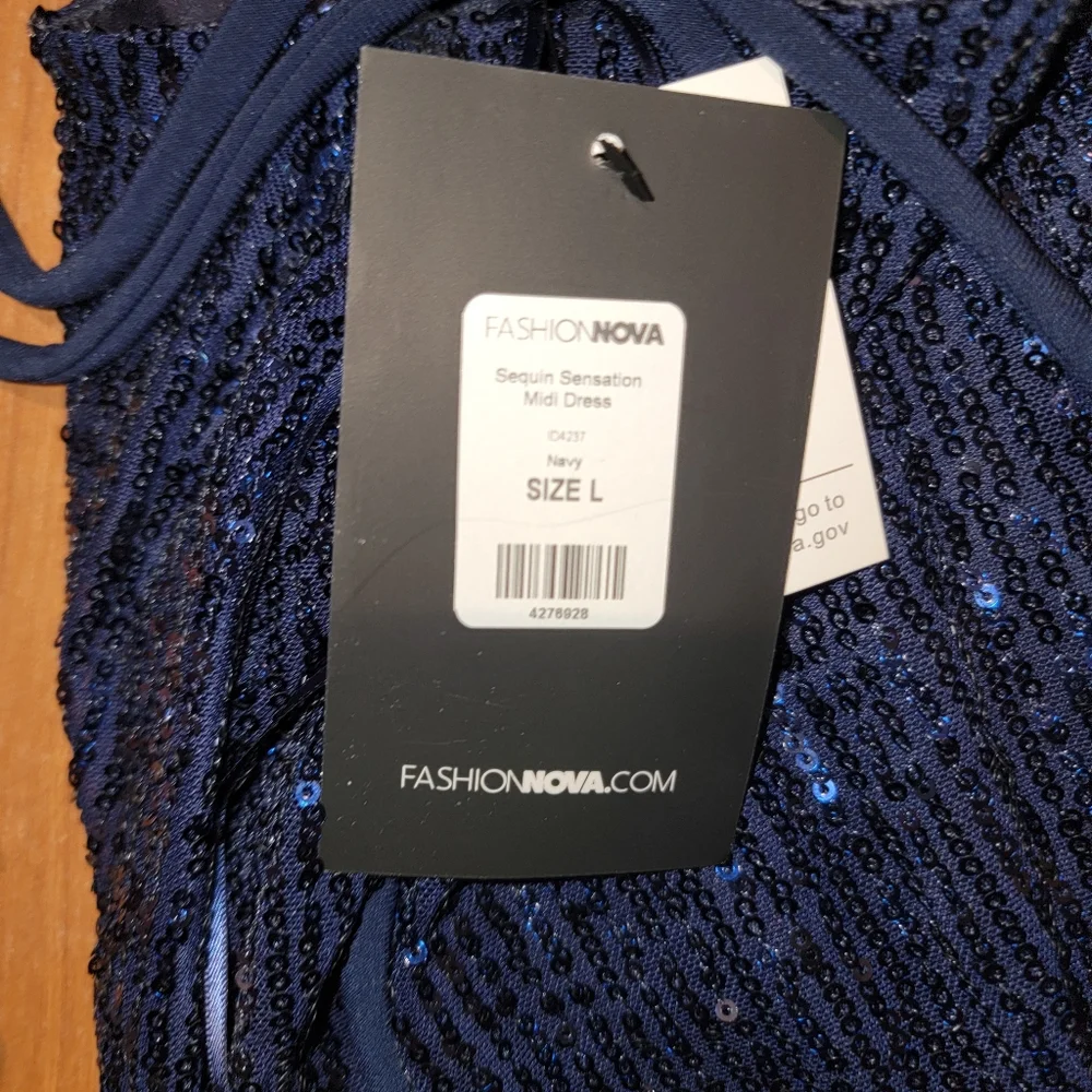 Sequin Sensation Midi Dress - Navy - Picture 6 of 6